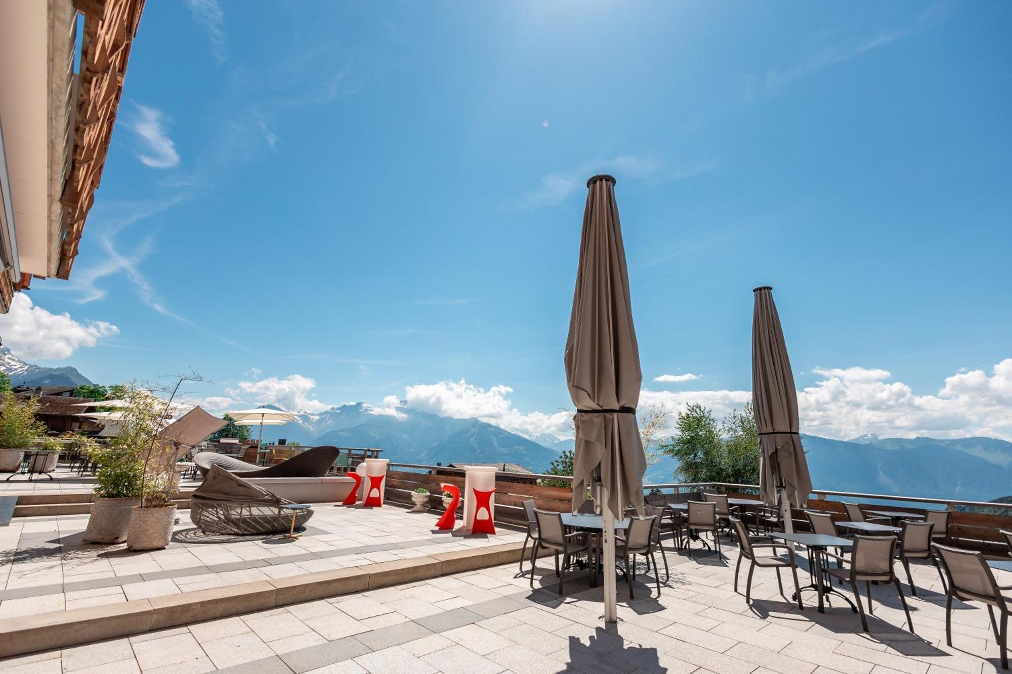 Viu Hotel Villars Zewnętrze zdjęcie