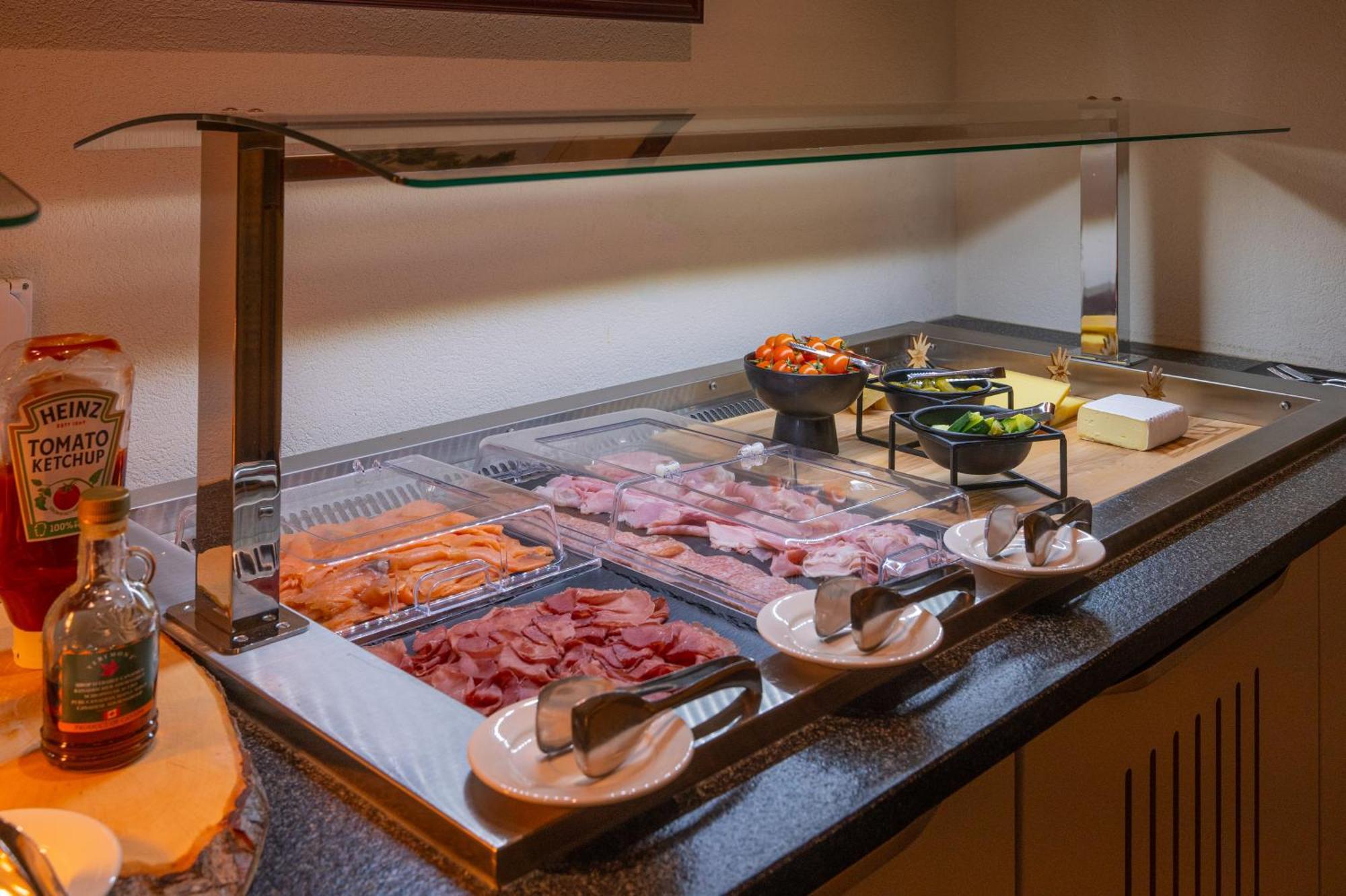 Viu Hotel Villars Zewnętrze zdjęcie