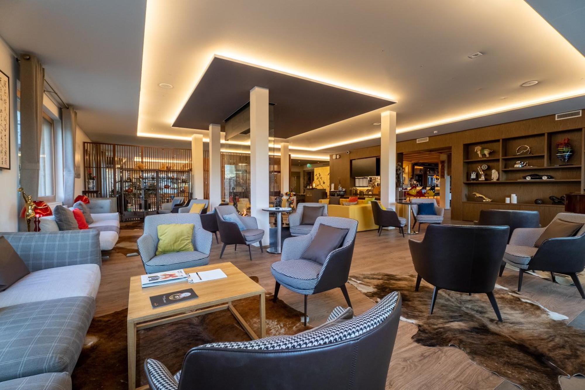 Viu Hotel Villars Zewnętrze zdjęcie